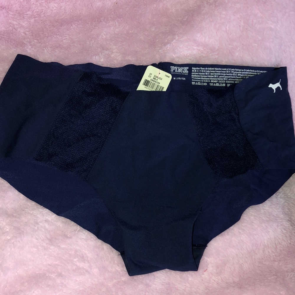 NWT PINK size medium navy smooth hipster